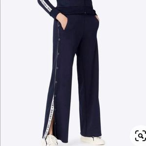 LIKE NEW Tory Sport Banner Wide-Leg Tear-Away snap sides Track Pants medium